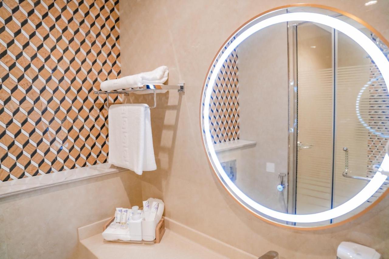 M14 Hotel Apartment Рас-ель-Хайма Екстер'єр фото